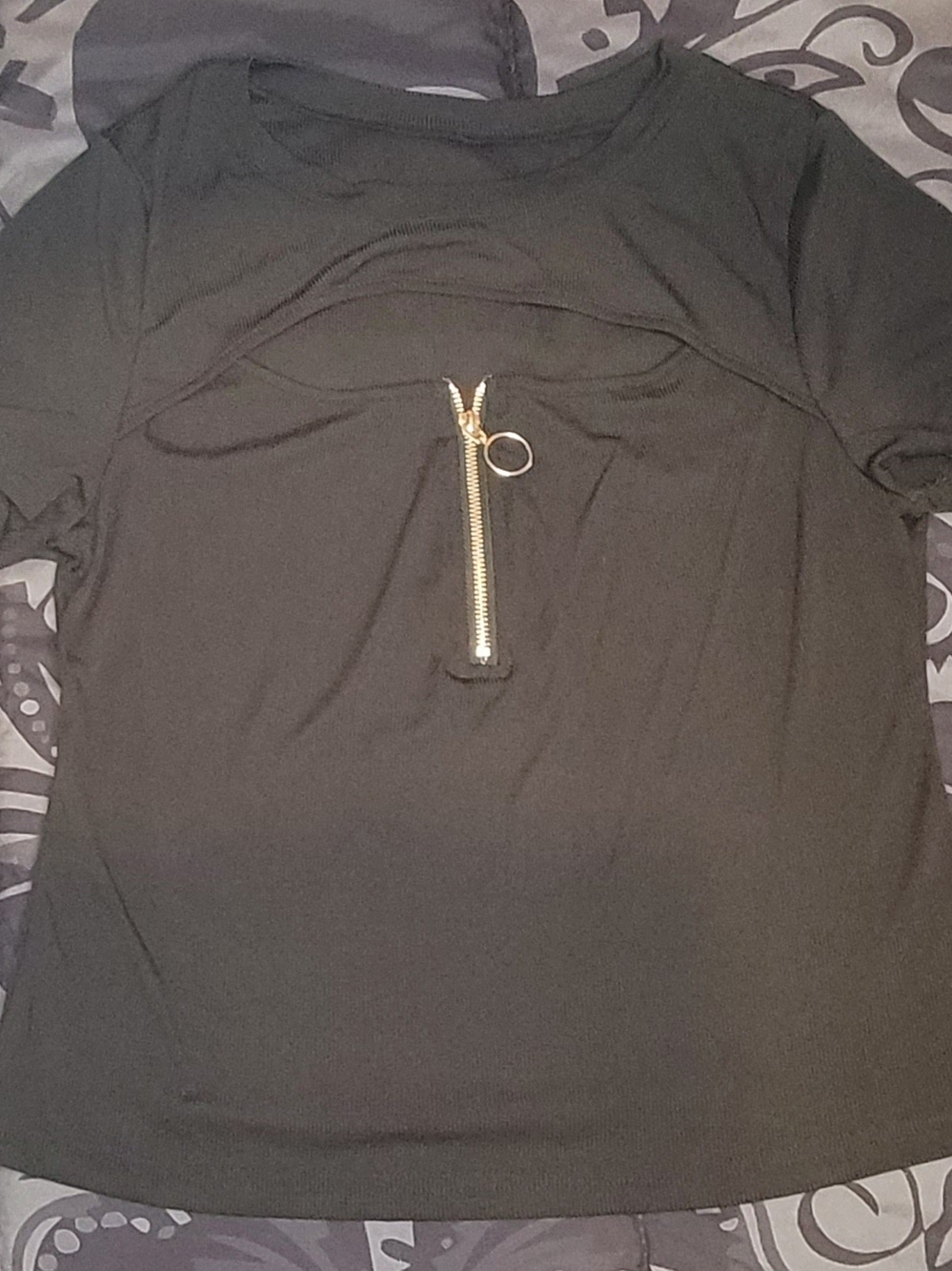 SHEIN Black Short Sleeve Top with Front Ring Zipper